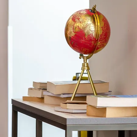 The 7 Hotel, Suites, & Hotel