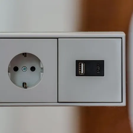 The 7 Hotel, Suites, & 3* Lisbon