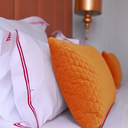 The 7 Hotel, Suites, & 3* Lisbon