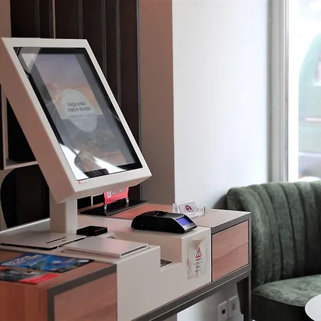 The 7 Hotel, Suites, &