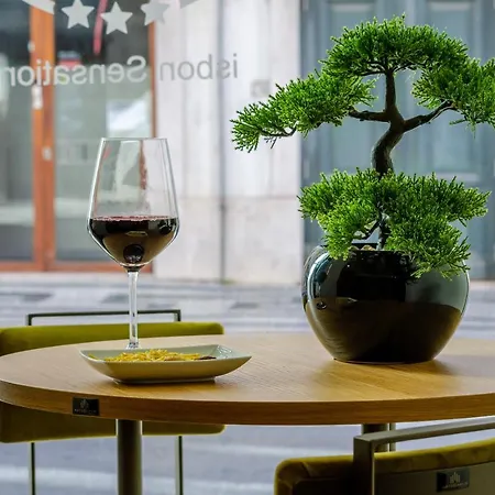 The 7 Hotel, Suites, & Lisboa