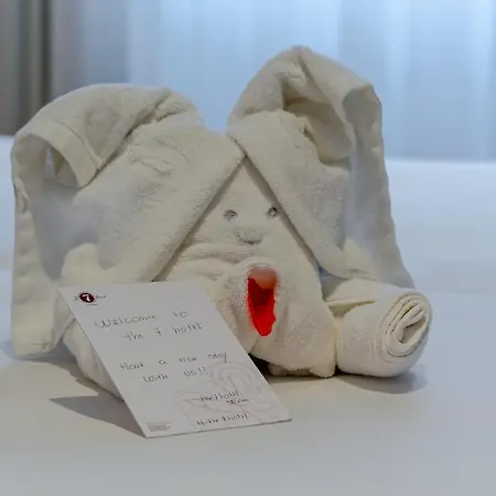 The 7 Hotel, Suites, & Hotel Lisboa