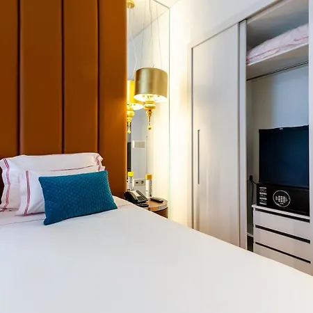 The 7 Hotel, Suites, & Hotel Lisboa