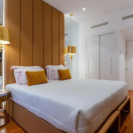 The 7 Hotel, Suites, &