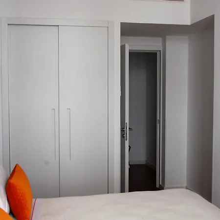 The 7 Hotel, Suites, & 3* Лиссабон