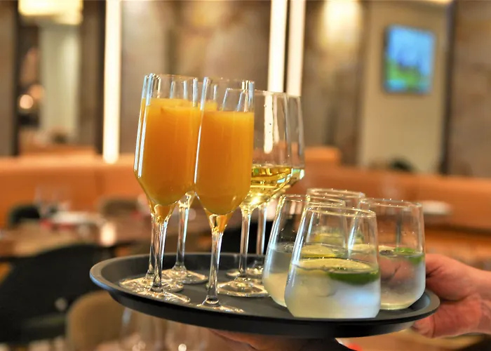 The 7 Hotel, Suites, & 3* ליסבון