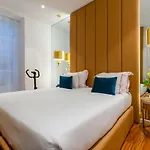 The 7 Hotel, Suites, & Hotel