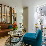 The 7 Hotel, Suites, & Hotel