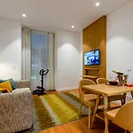 The 7 Hotel, Suites, & Lissabon