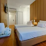The 7 Hotel, Suites, & Hotel Lissabon