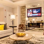 The 7 Hotel, Suites, & 3*