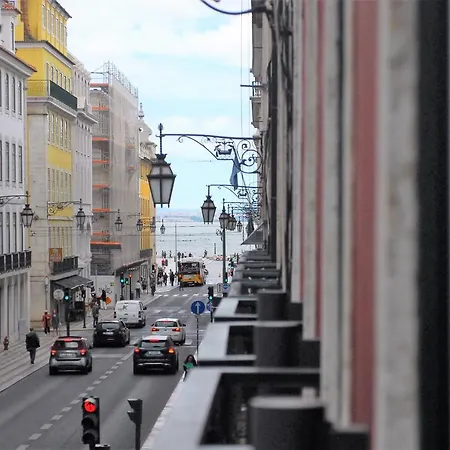 The 7 Hotel, Suites, & Ξενοδοχείο Lisboa