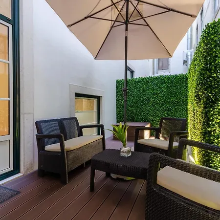 The 7 Hotel, Suites, &